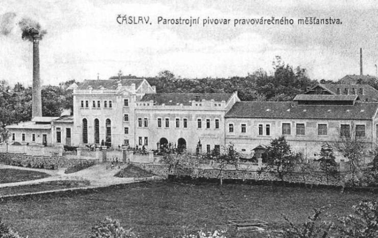 Pivovarska Restaurace Часлав Екстер'єр фото